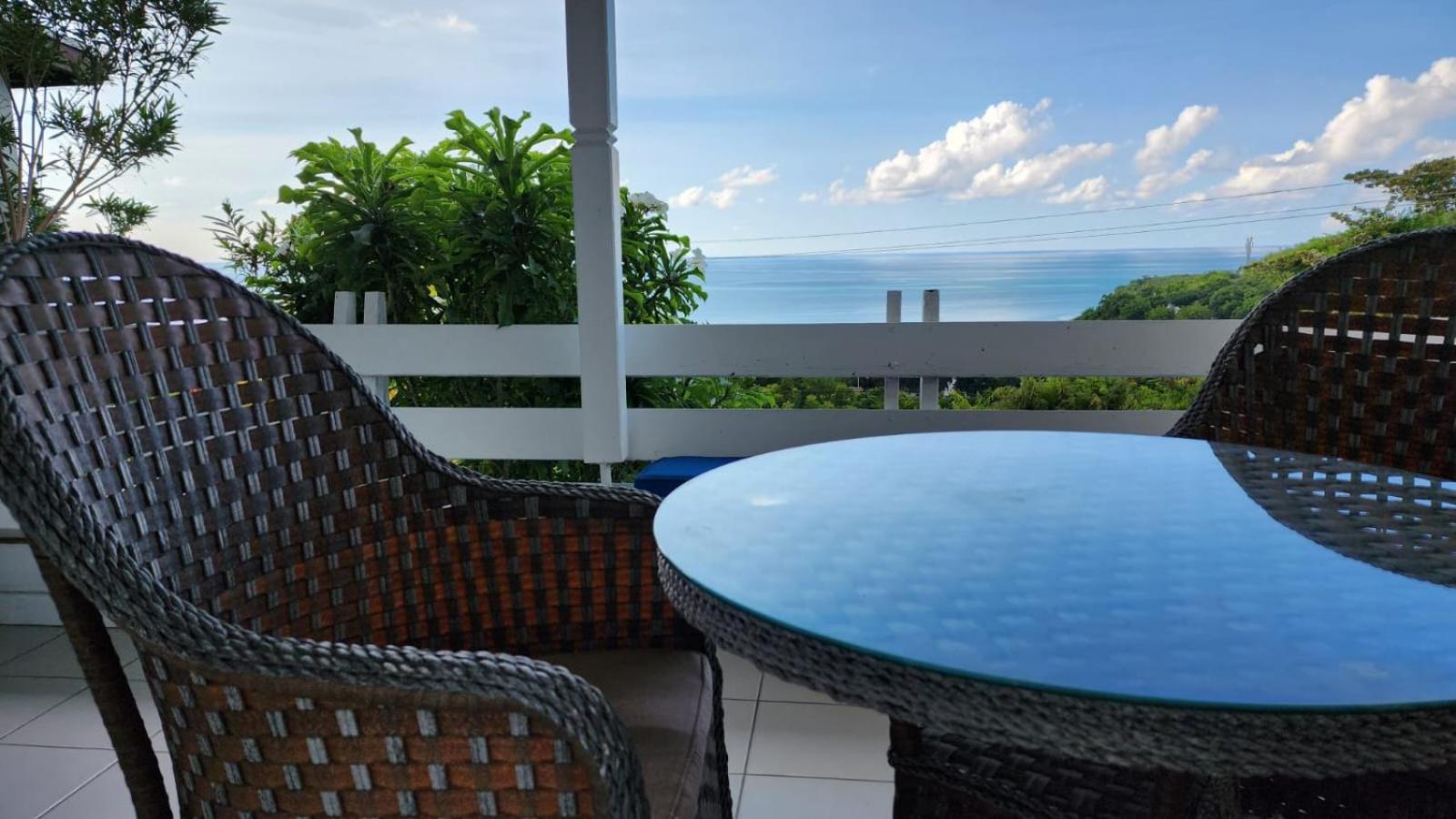 Halcyon Heights Condominium Dickenson Bay Bagian luar foto